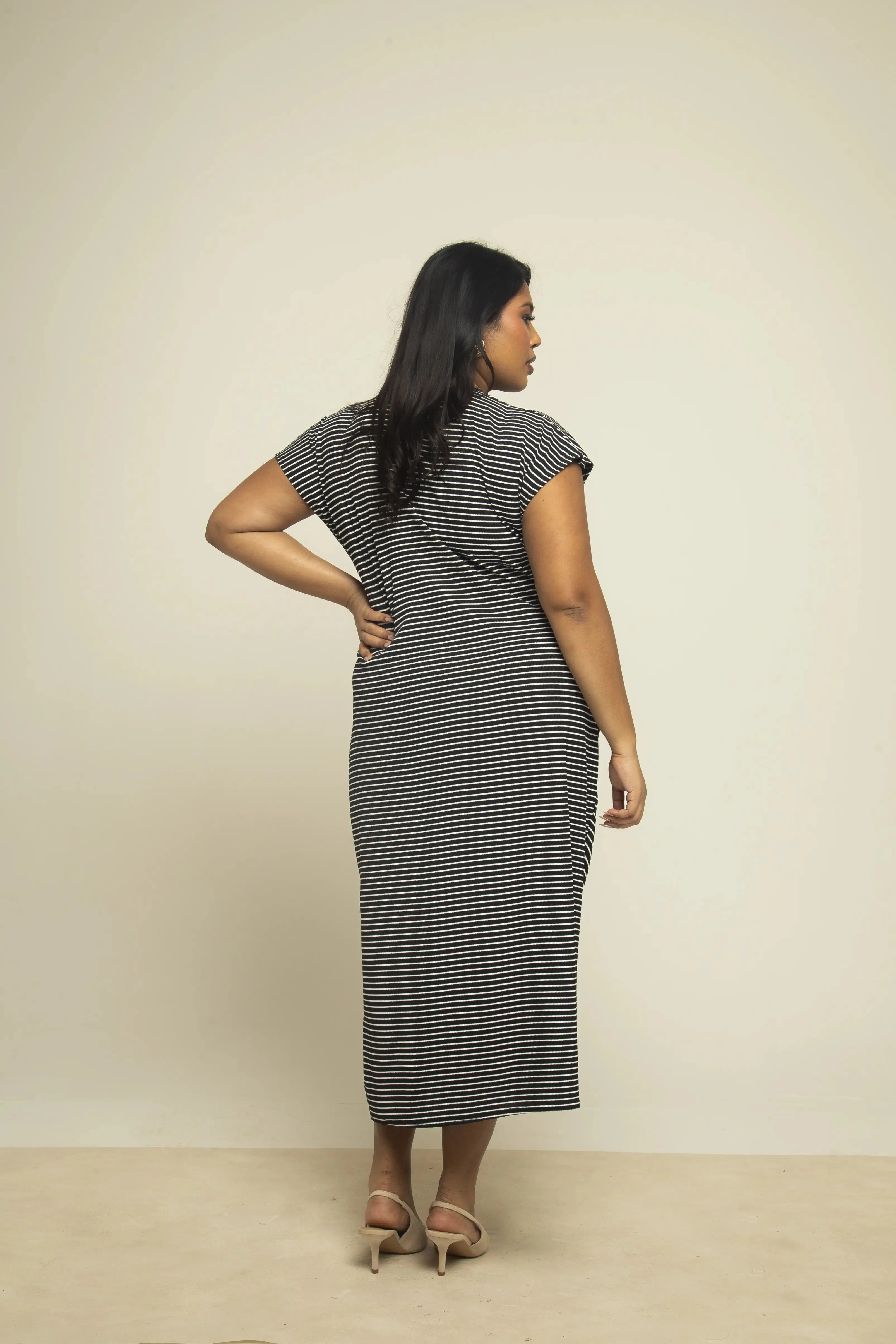 Curve Monochrome Knitted Stripe Capped Sleeve Midi Dress